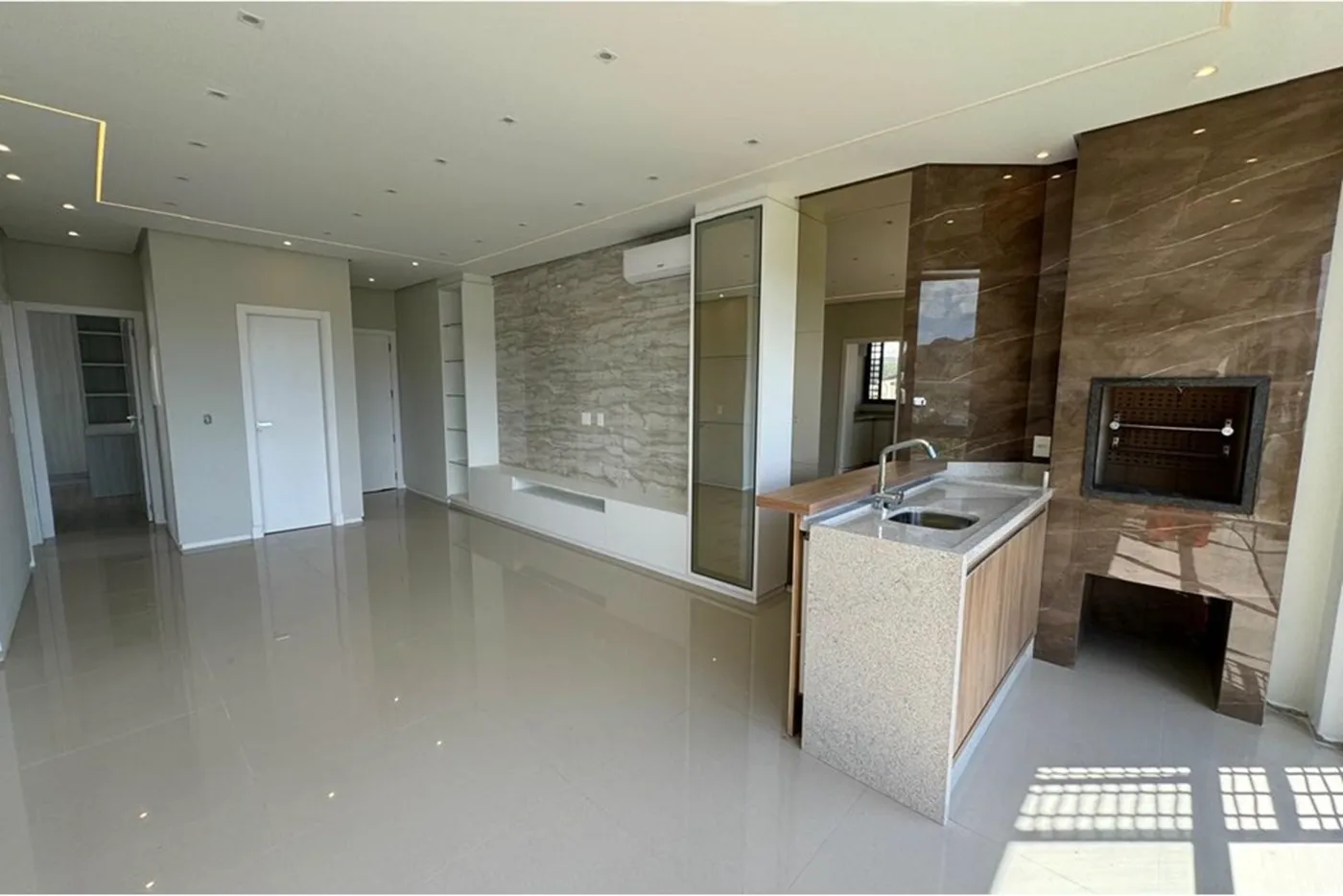CRJM 115 Apto 590231101-26 - REMAX Dream On Exclusividades