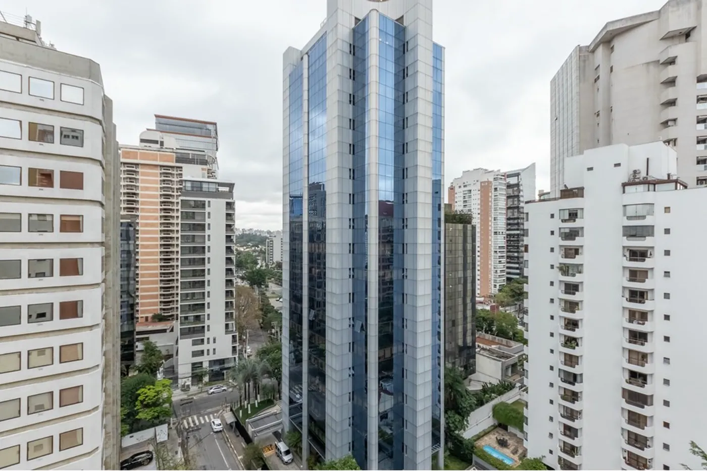 IBI 84 Apto 601721028-42 - REMAX Front Exclusividades