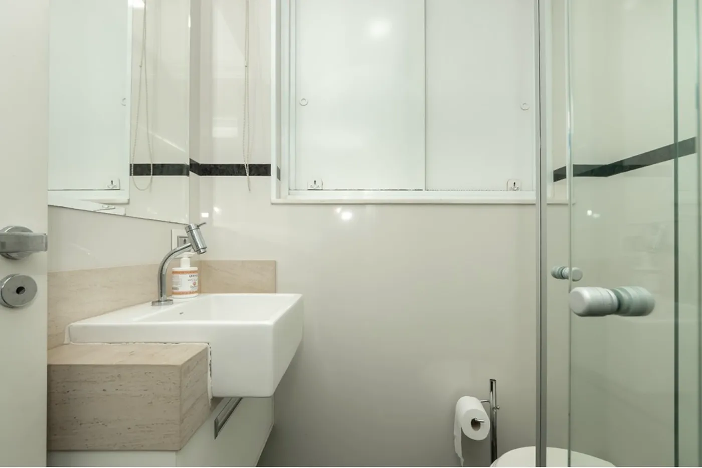 RSL 140 Apto 601721028-41 - REMAX Front Exclusividades