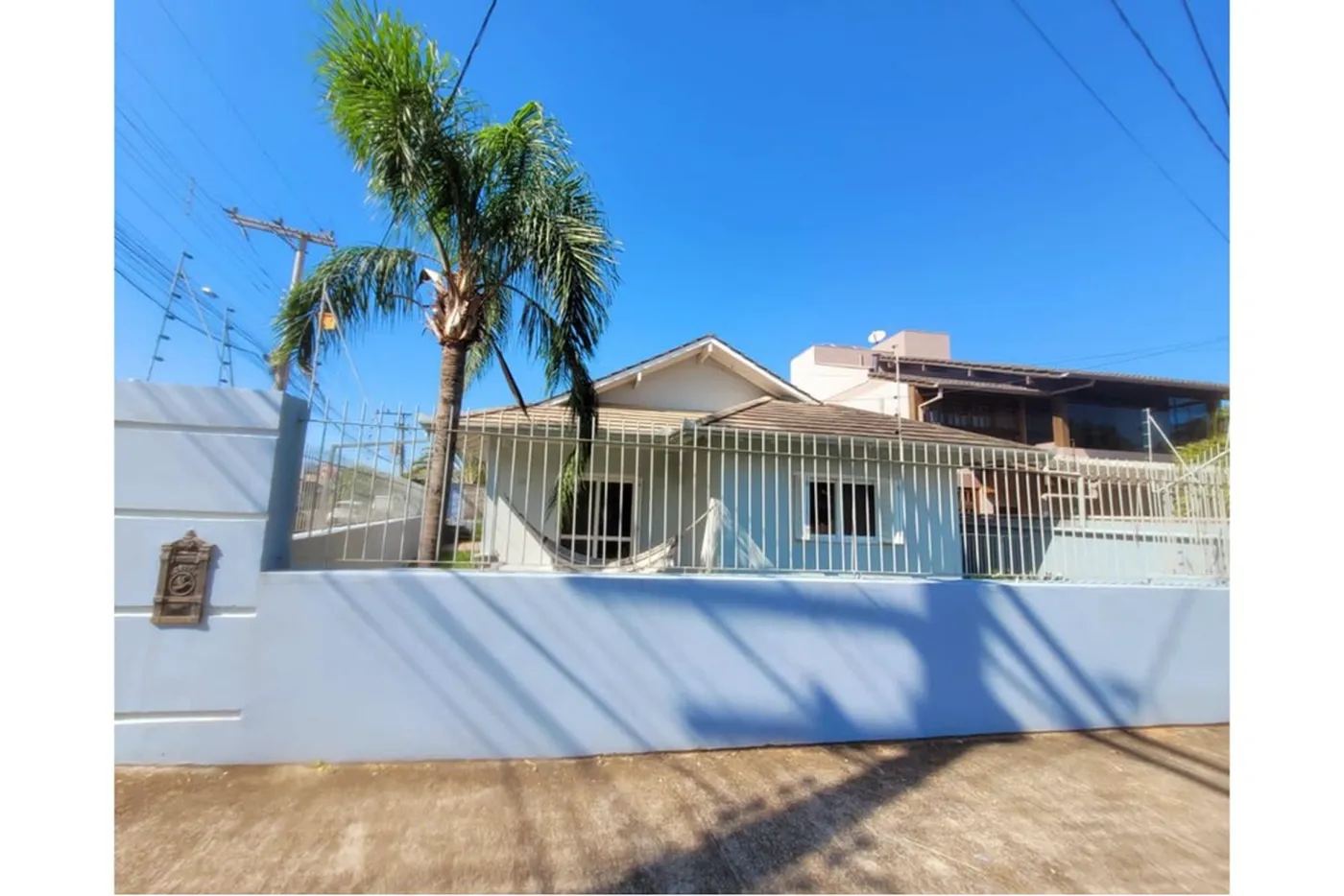 CADF 137 612511062-13 - REMAX Moderna Exclusividades