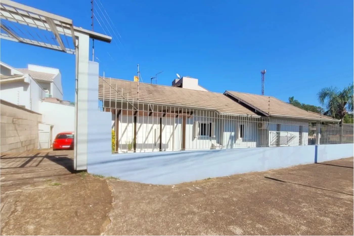 CADF 137 612511062-13 - REMAX Moderna Exclusividades