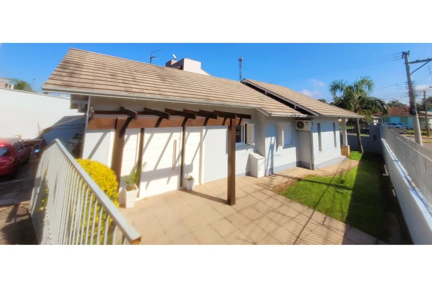 CADF 137 612511062-13 - REMAX Moderna Exclusividades