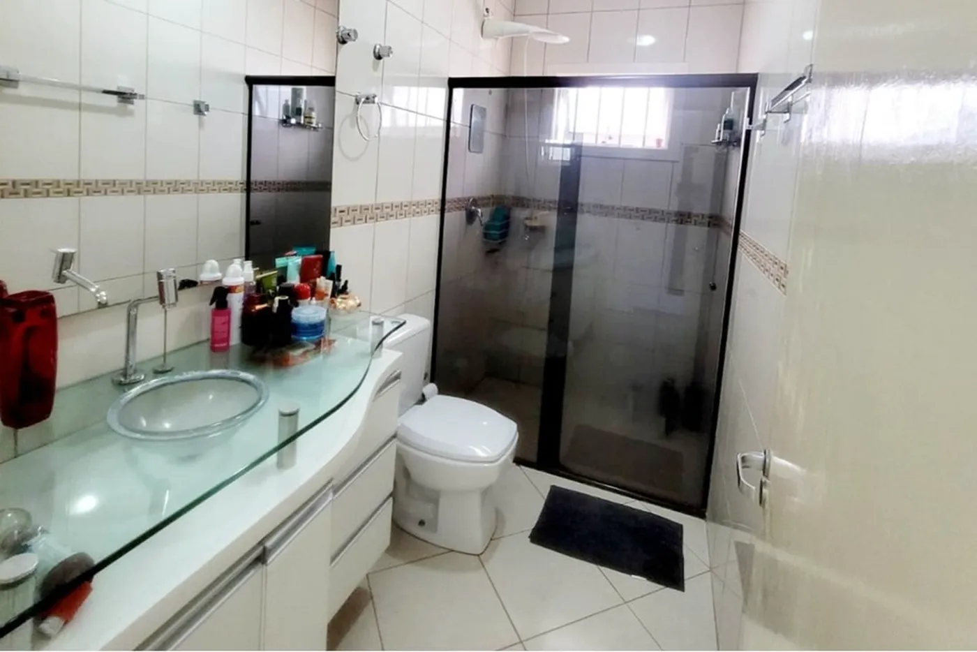 CADF 137 612511062-13 - REMAX Moderna Exclusividades