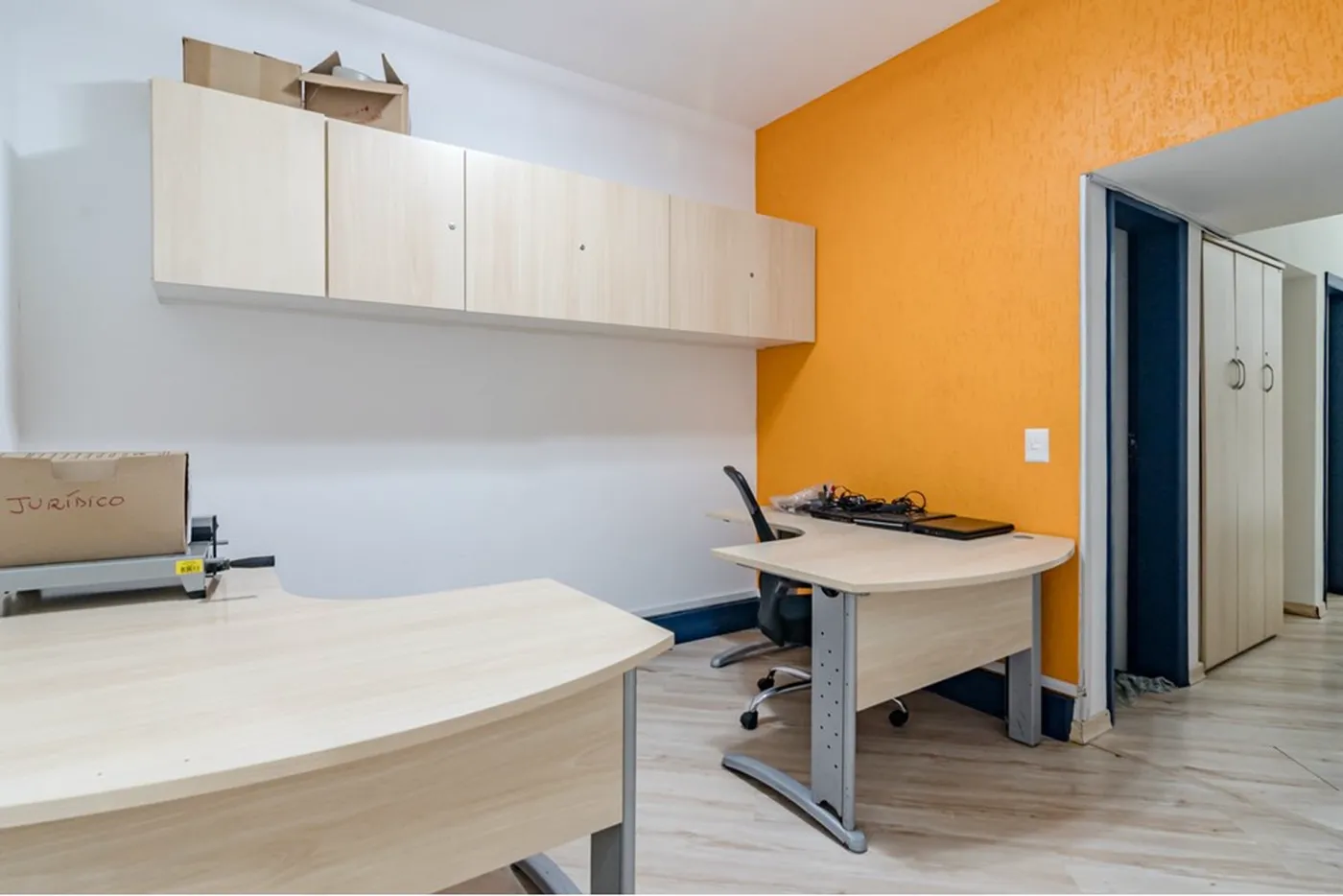 PLDC 200 Sala 601401041-17 - REMAX Paradisus Exclusividades