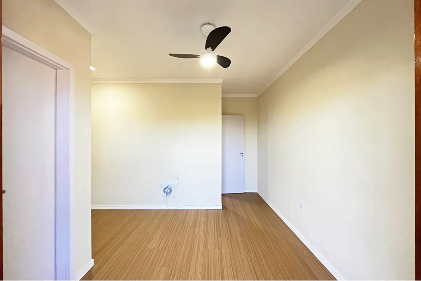 ESDC 324 610191043-23 - REMAX Casa Sul Exclusividades