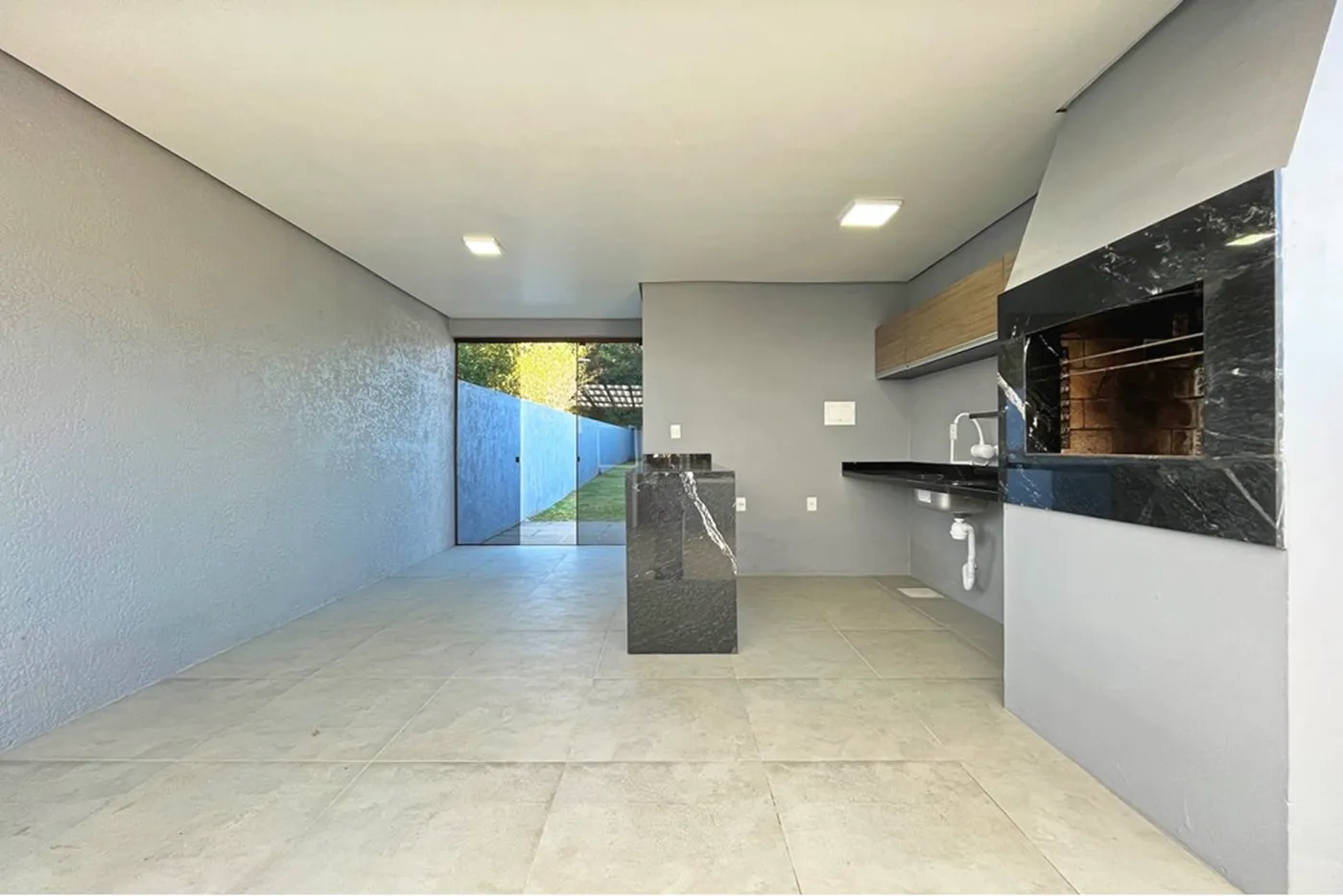ESDC 324 610191043-23 - REMAX Casa Sul Exclusividades
