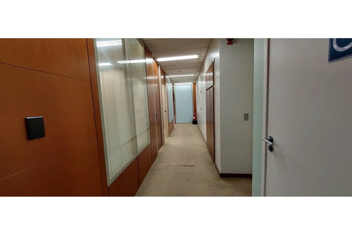 CCS 466 Sala 602221002-30 - REMAX Galeria Exclusividades