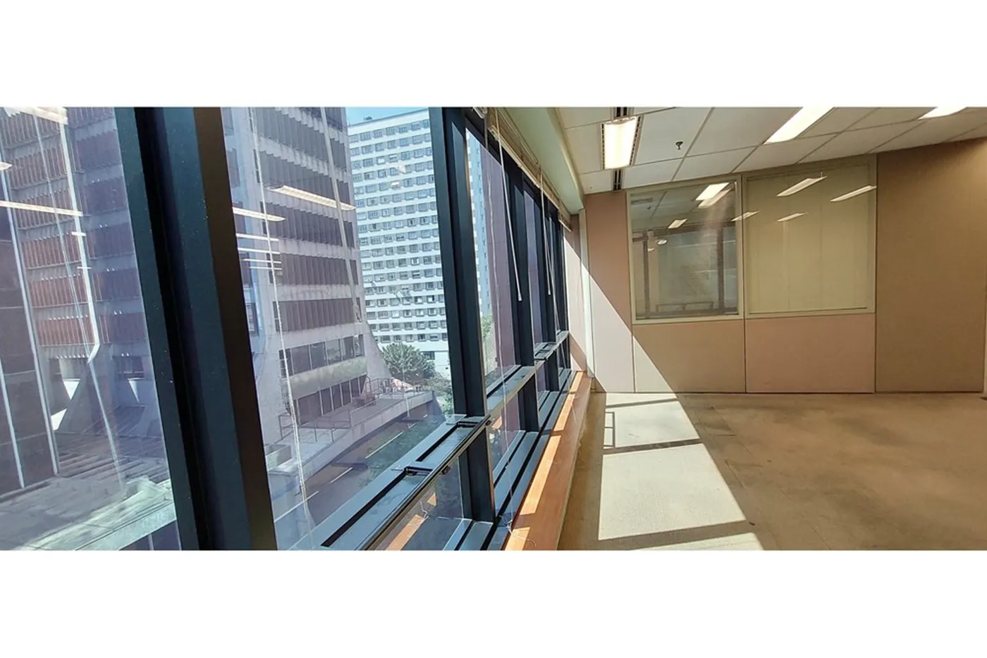 CCS 466 Sala 602221002-30 - REMAX Galeria Exclusividades