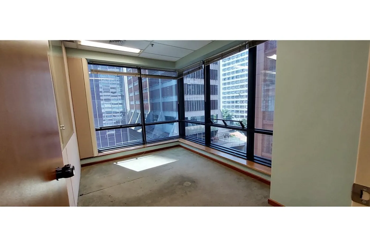 CCS 466 Sala 602221002-30 - REMAX Galeria Exclusividades