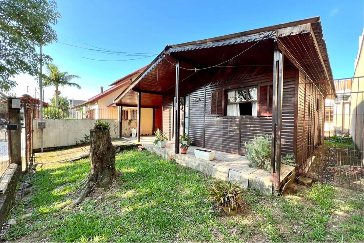 SJRP 159 Casa 610241001-122 - REMAX 520 Exclusividades