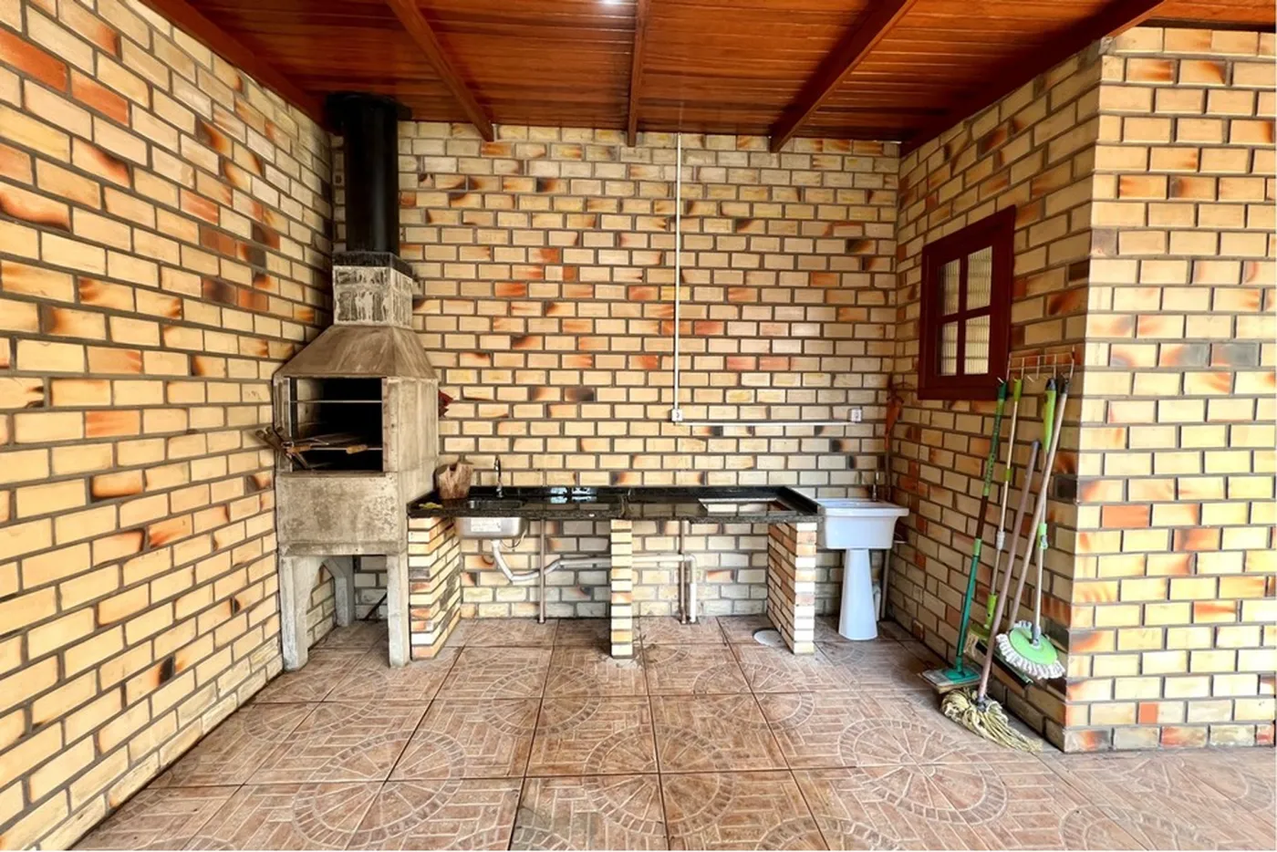 SJRP 159 Casa 610241001-122 - REMAX 520 Exclusividades