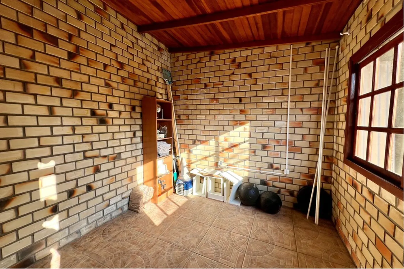 SJRP 159 Casa 610241001-122 - REMAX 520 Exclusividades