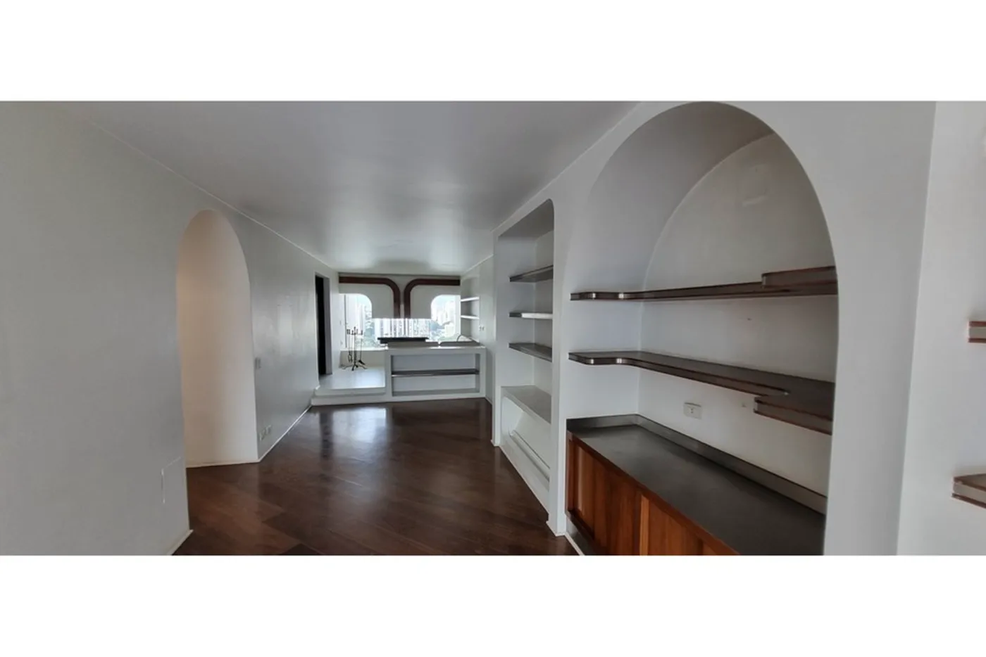 BP 341 Apto 601361048-26 - REMAX Trio Exclusividades