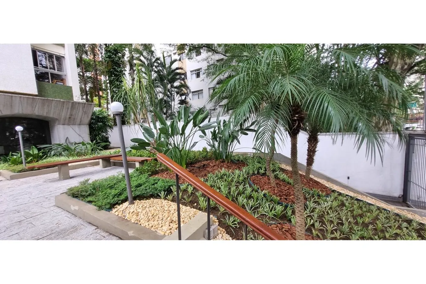 BP 341 Apto 601361048-26 - REMAX Trio Exclusividades
