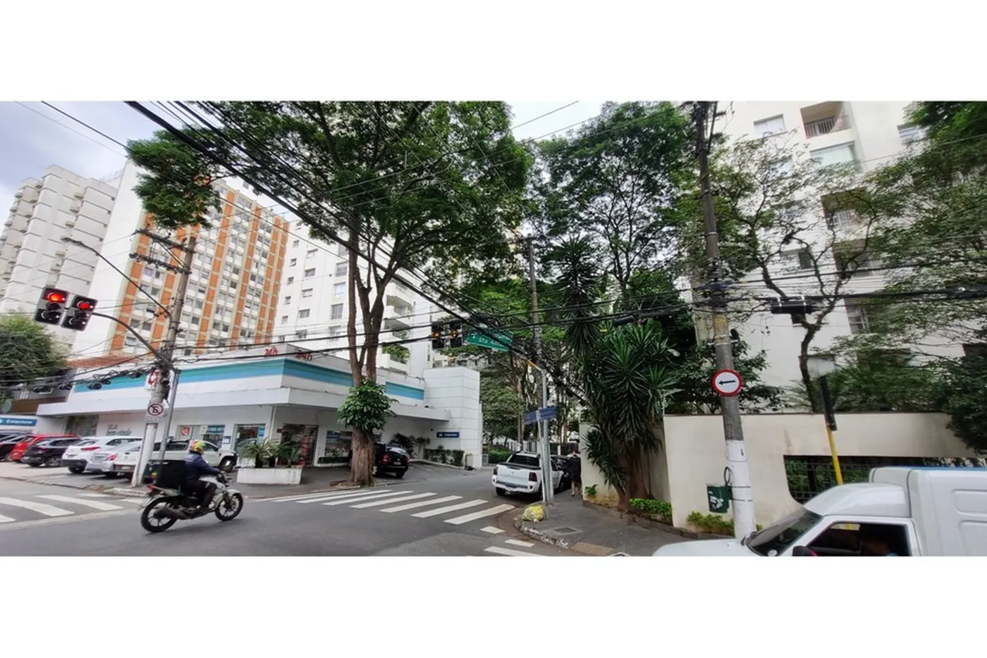 BP 341 Apto 601361048-26 - REMAX Trio Exclusividades