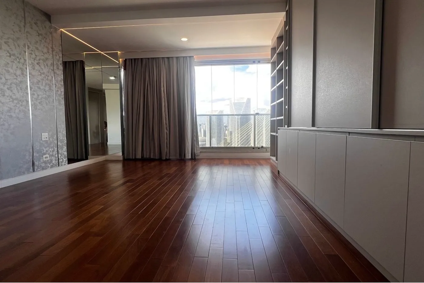 RPDDG 825 Apto 601361051-19 - REMAX Trio Exclusividades