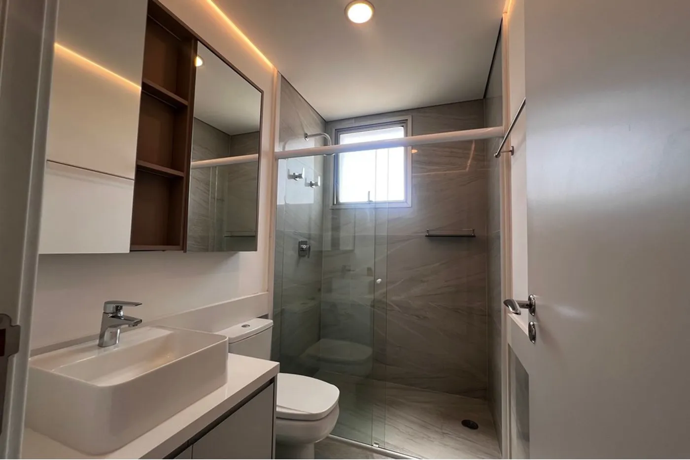 RPDDG 825 Apto 601361051-19 - REMAX Trio Exclusividades
