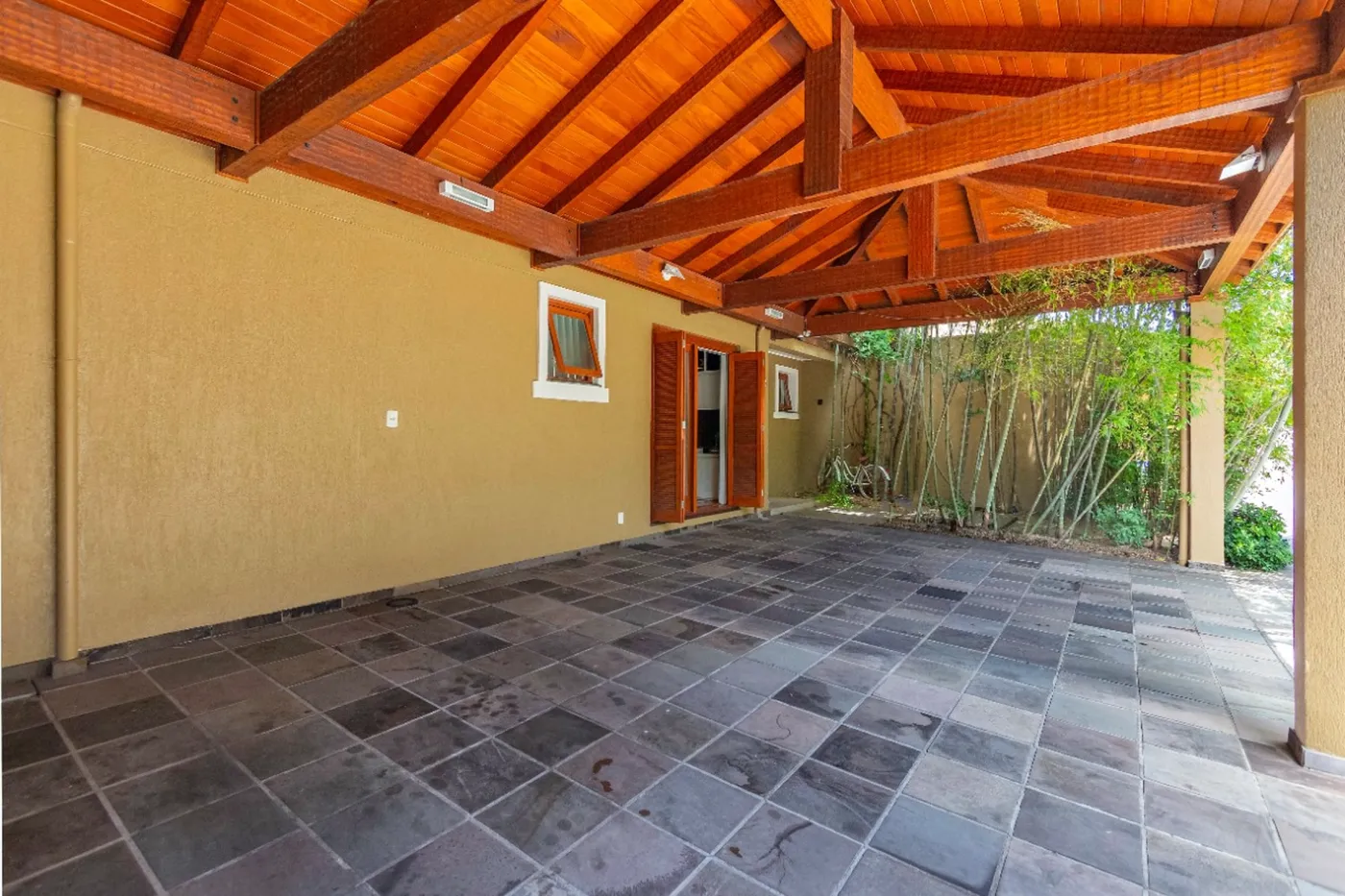 Residencial Villa Gardena Casa 3215 - Label Brokers Club Exclusividades