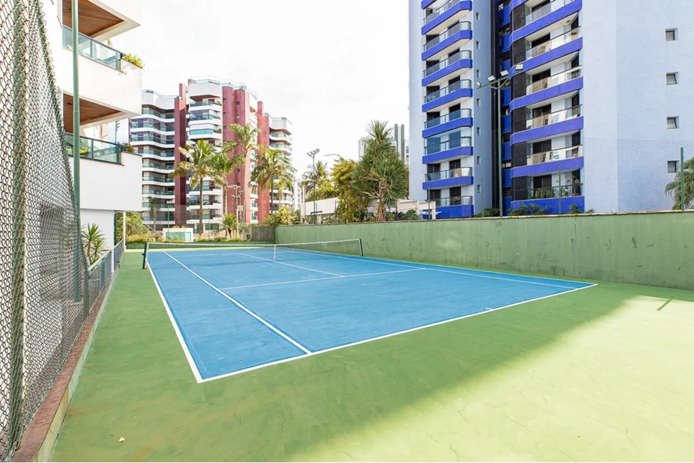 RDSLDS 241 Apto 601241033-84 - REMAX Ville Exclusividades