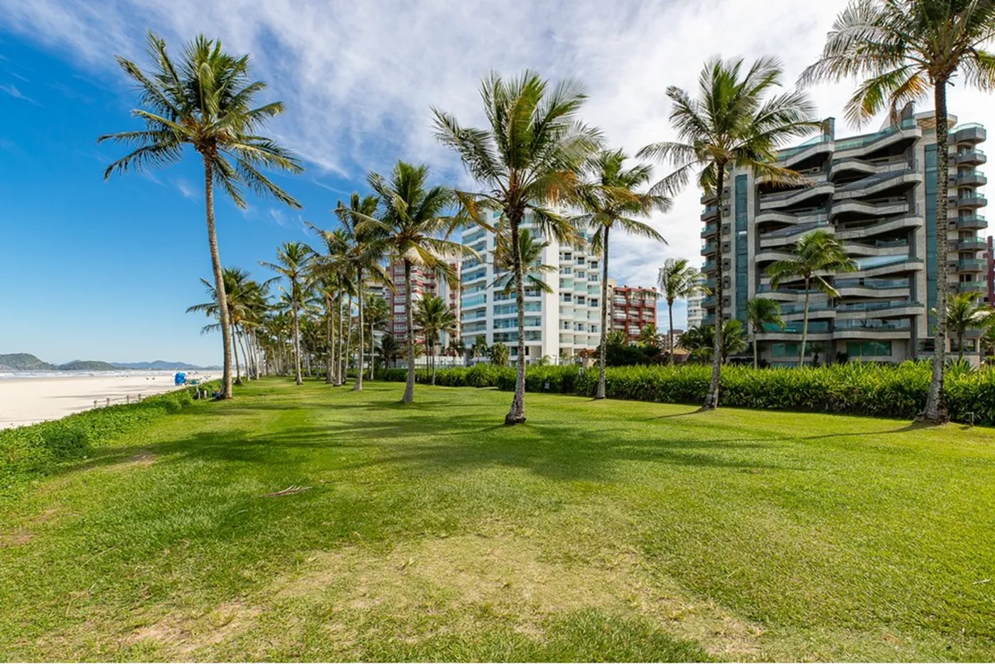 RDSLDS 241 Apto 601241033-84 - REMAX Ville Exclusividades