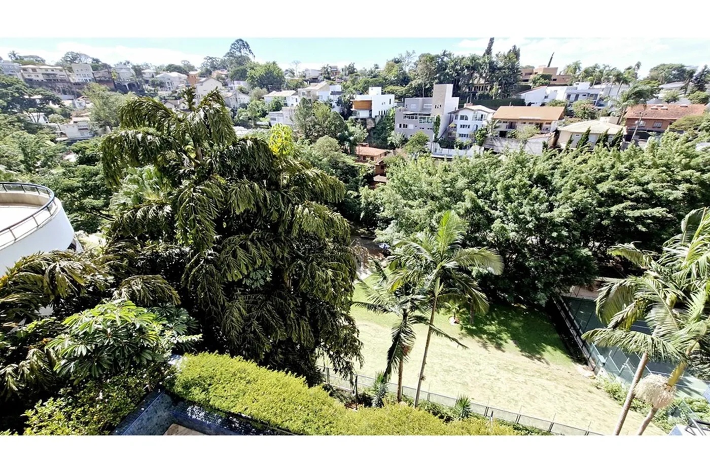 MPAC 330 Apto 601361044-47 - REMAX Trio Exclusividades