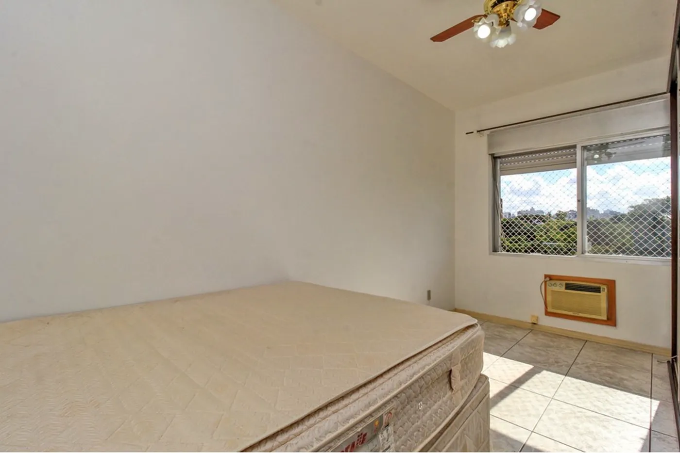 MDI 1175 Apto 610191045-27 - REMAX Casa Sul Exclusividades