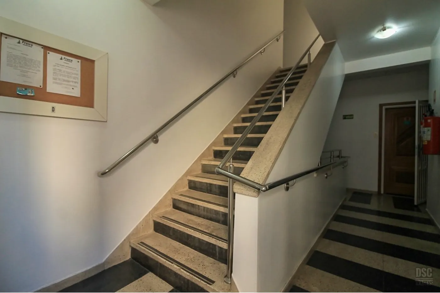 MDI 1175 Apto 610191045-27 - REMAX Casa Sul Exclusividades