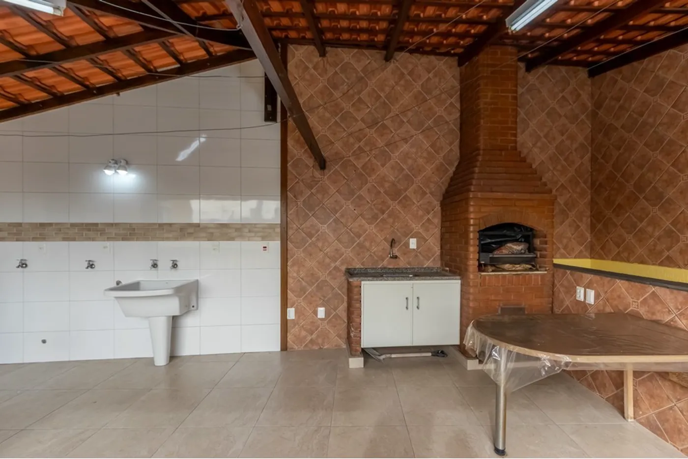 CBSG 71 Casa 601811024-26 - REMAX HomeVision Exclusividades