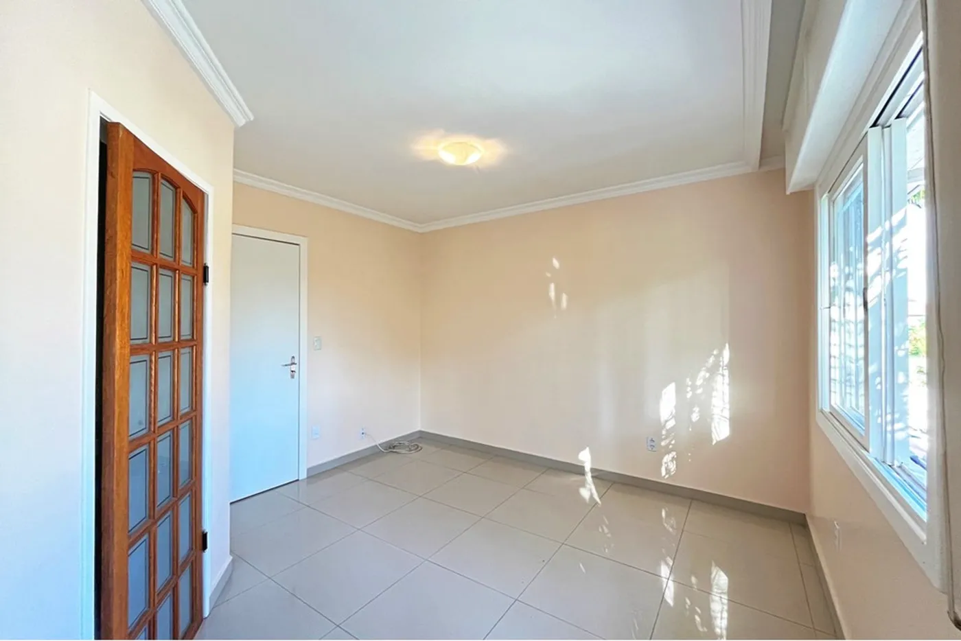 TDB 2317 Casa 610191048-32 - REMAX Casa Sul Exclusividades