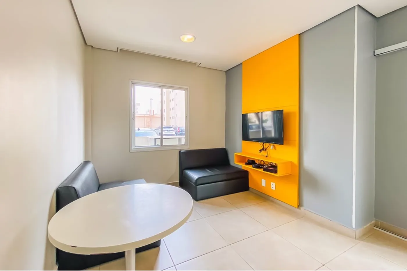 VVSA 848 Apto 602031008-65 - REMAX Classique Exclusividades