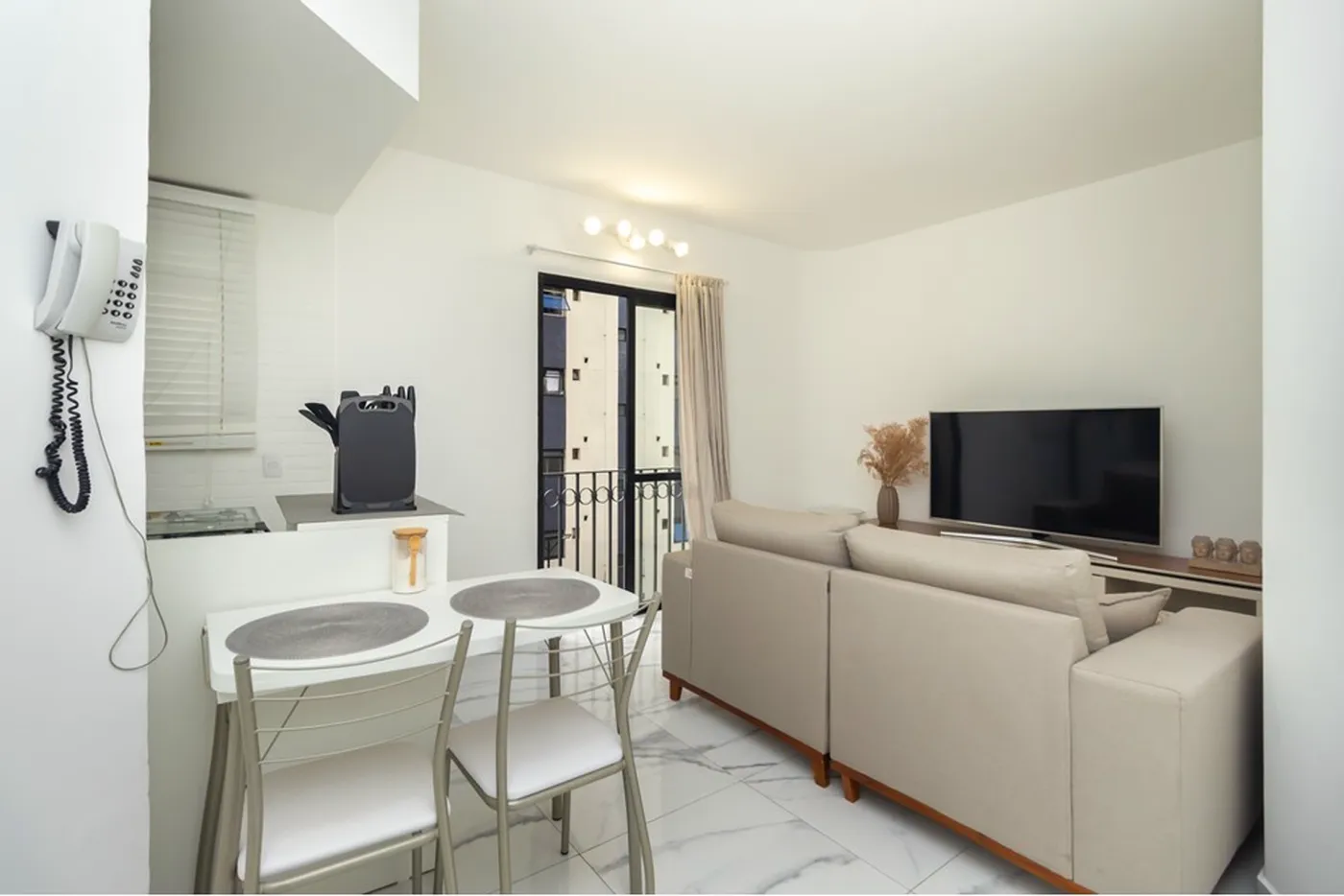 IBLD 135 Apto 630331067-13 - REMAX Comunità Exclusividades