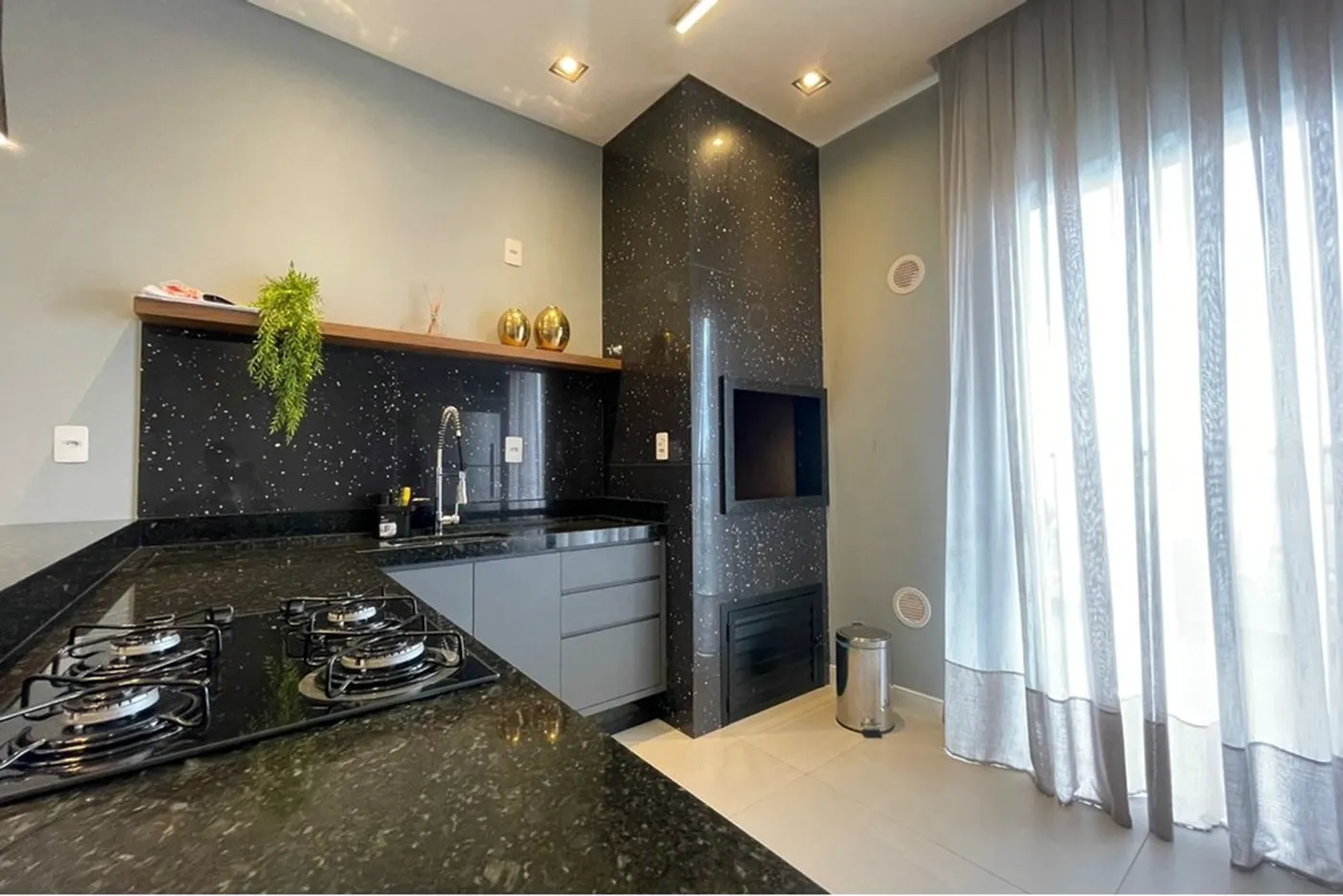 DBEGDS 298 Apto 590231139-38 - REMAX Dream On Exclusividades