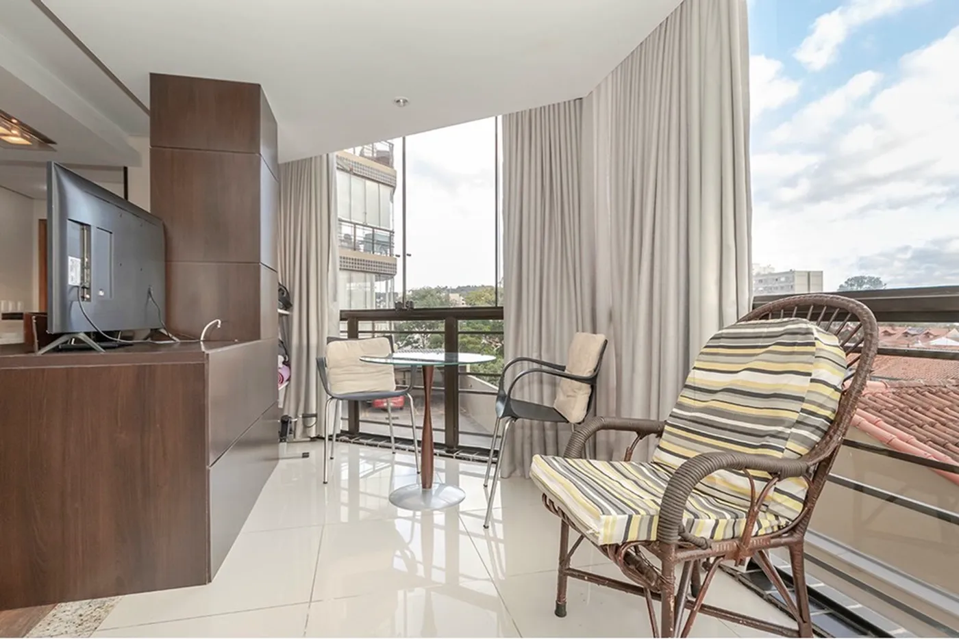 TDB 799 Apto 612521072-17 - REMAX Place Exclusividades
