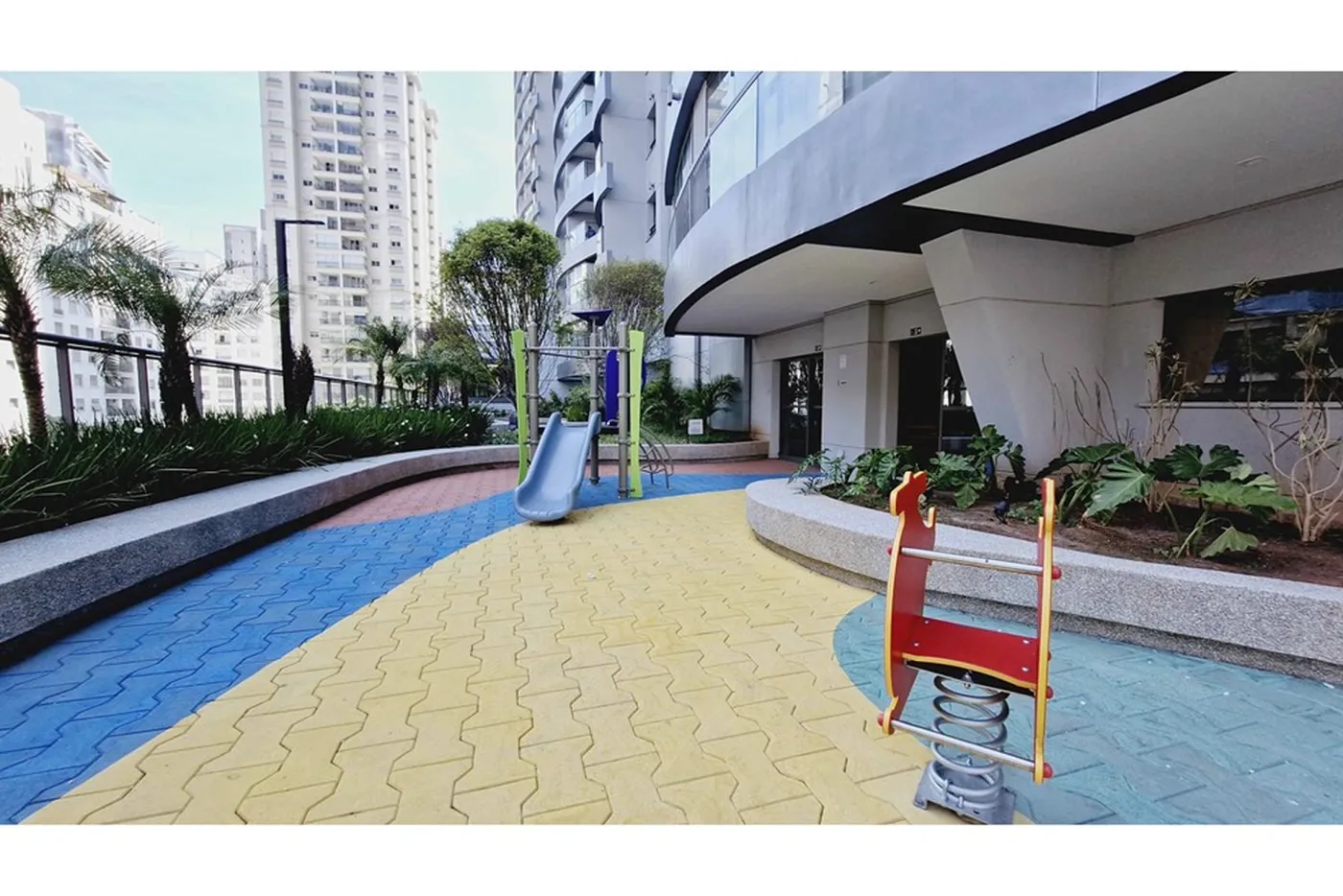 BJDLS 31 Apto 601361016-153 - REMAX Trio Exclusividades