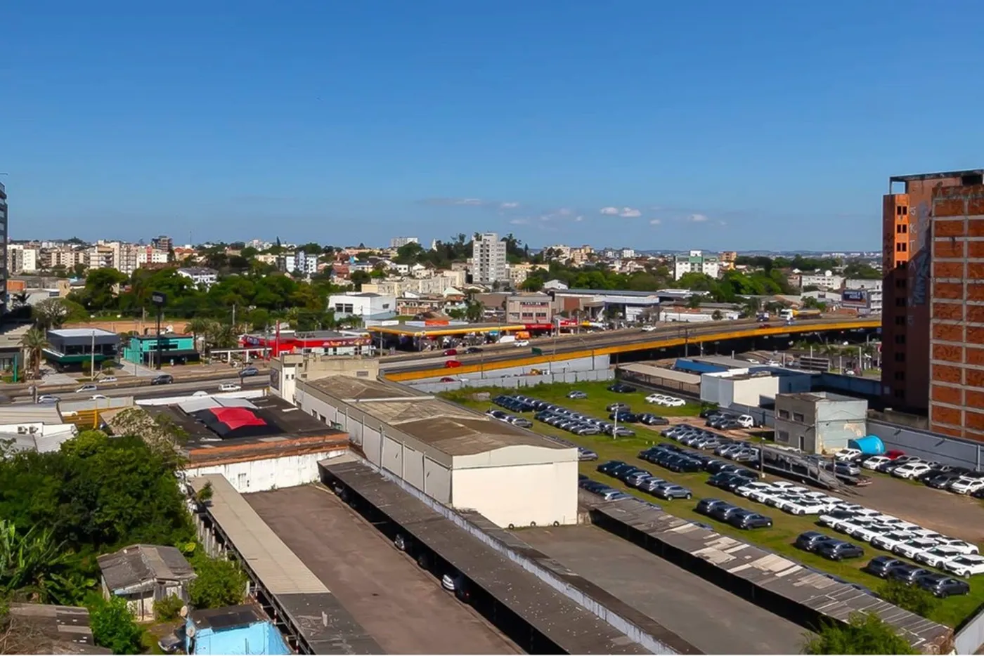 CCM 523 Apto 610241012-185 - REMAX 520 Exclusividades