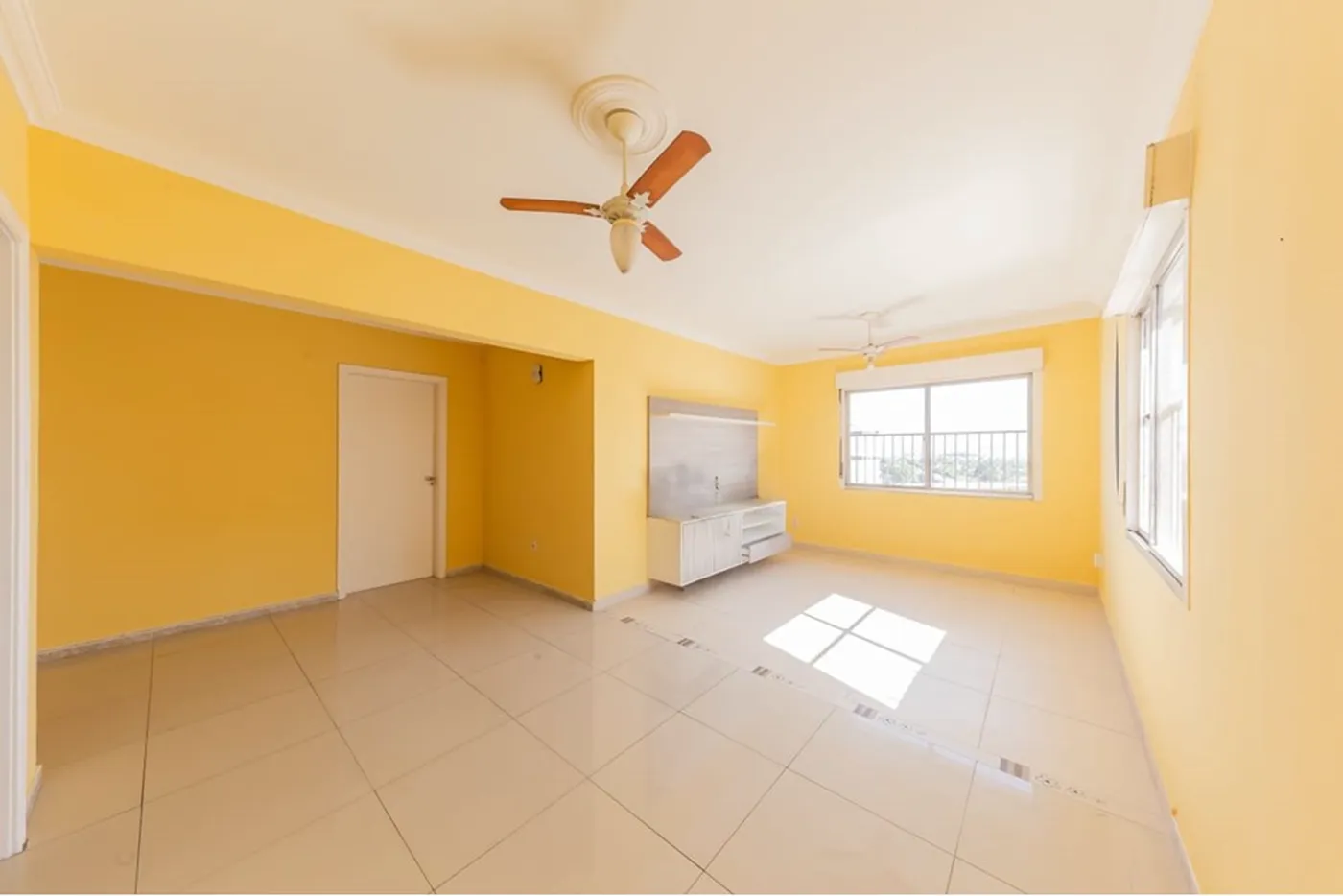 CCM 523 Apto 610241012-185 - REMAX 520 Exclusividades
