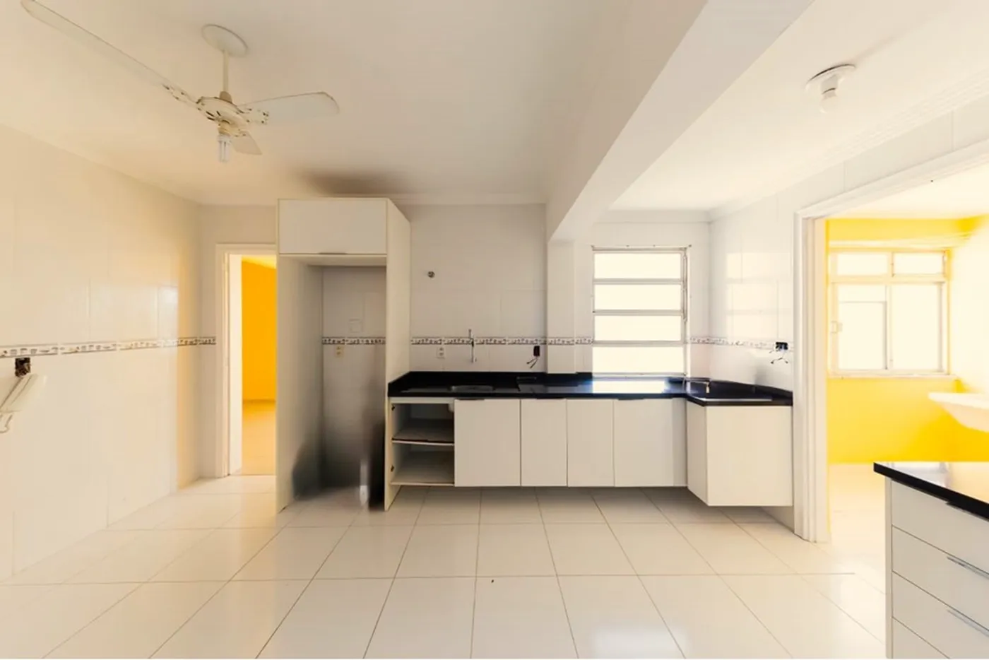 CCM 523 Apto 610241012-185 - REMAX 520 Exclusividades
