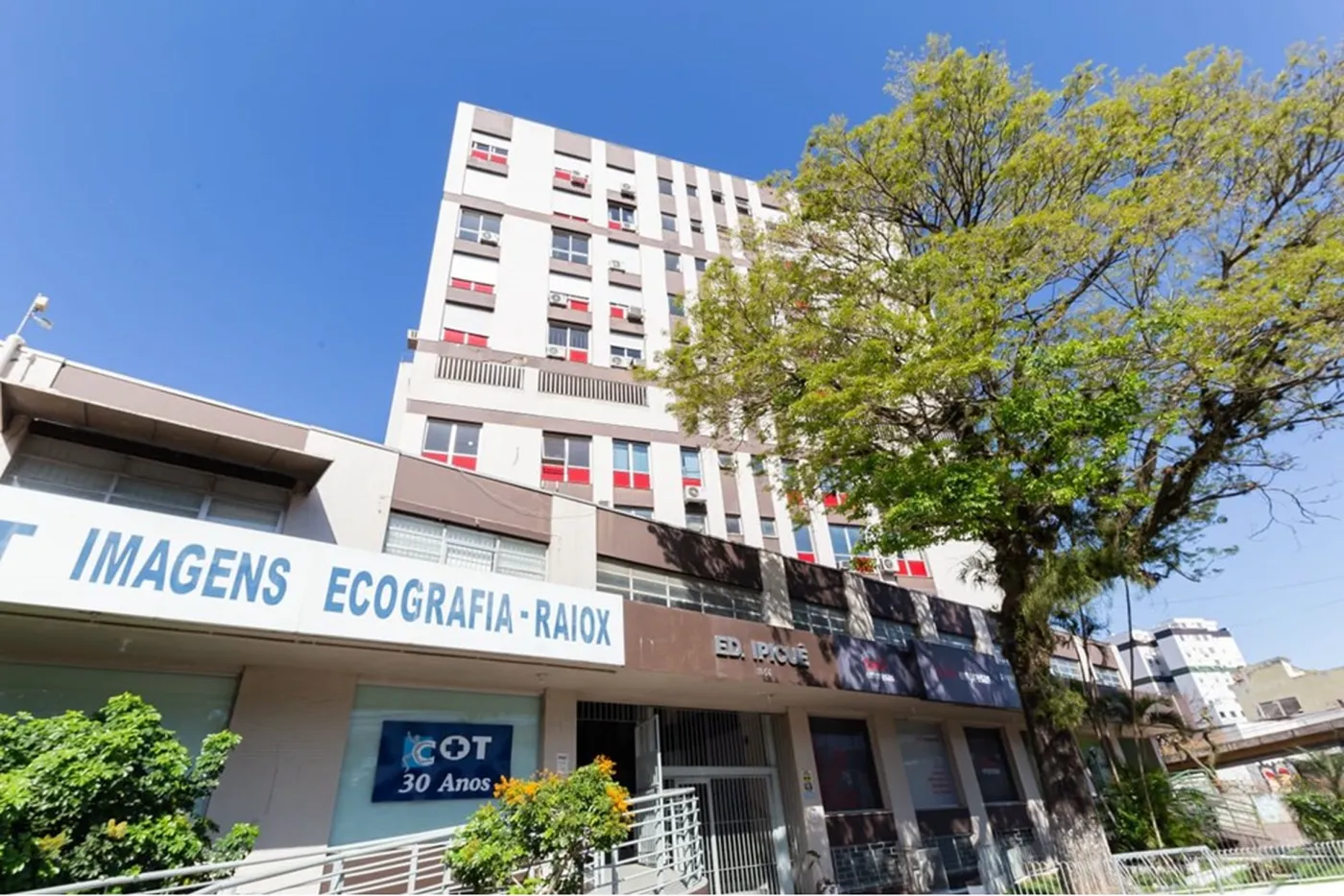CCM 523 Apto 610241012-185 - REMAX 520 Exclusividades