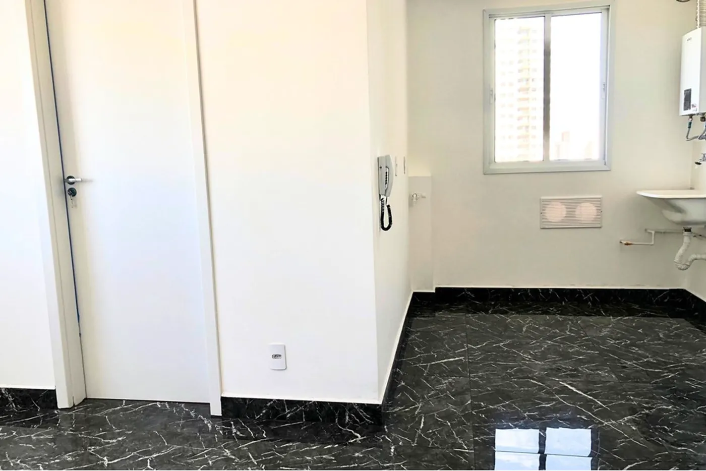 BCA 770 Apto 601191033-70 - REMAX Kasa Exclusividades