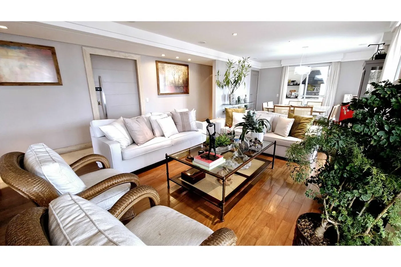 CBE 1469 Apto 601361003-188 - REMAX Trio Exclusividades