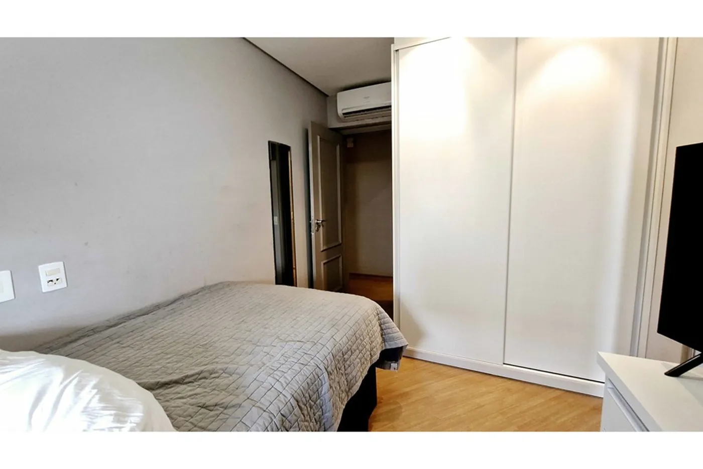 CBE 1469 Apto 601361003-188 - REMAX Trio Exclusividades