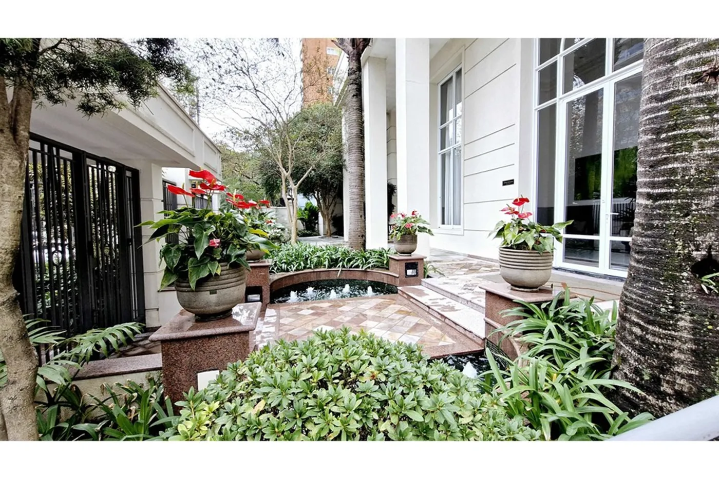 CBE 1469 Apto 601361003-188 - REMAX Trio Exclusividades