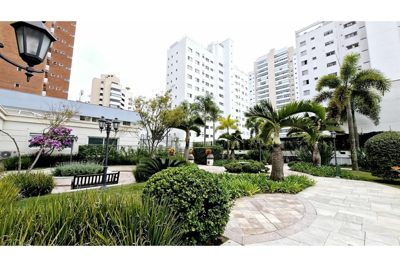 CBE 1469 Apto 601361003-188 - REMAX Trio Exclusividades
