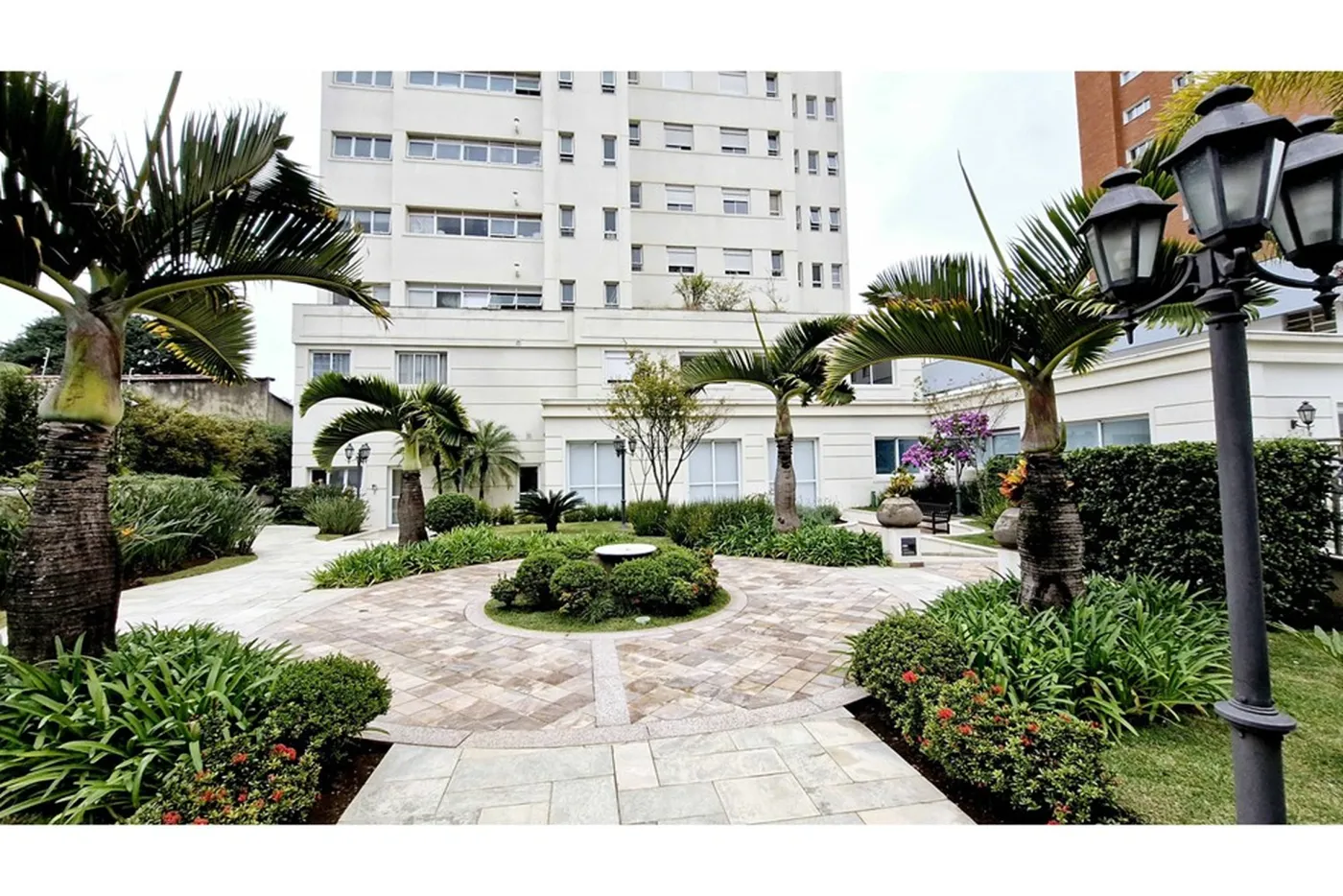 CBE 1469 Apto 601361003-188 - REMAX Trio Exclusividades