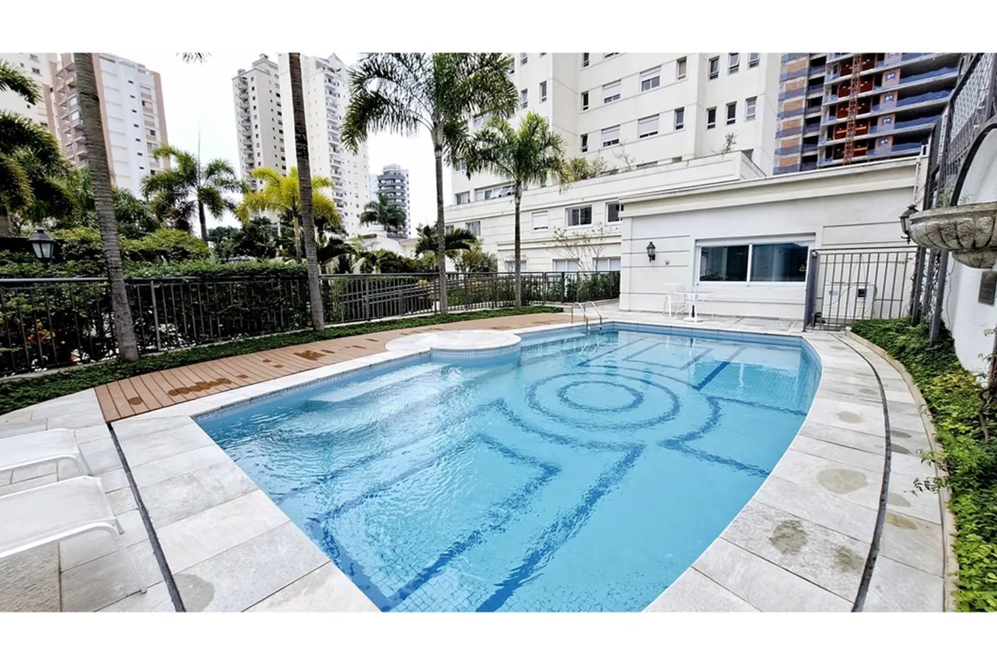 CBE 1469 Apto 601361003-188 - REMAX Trio Exclusividades