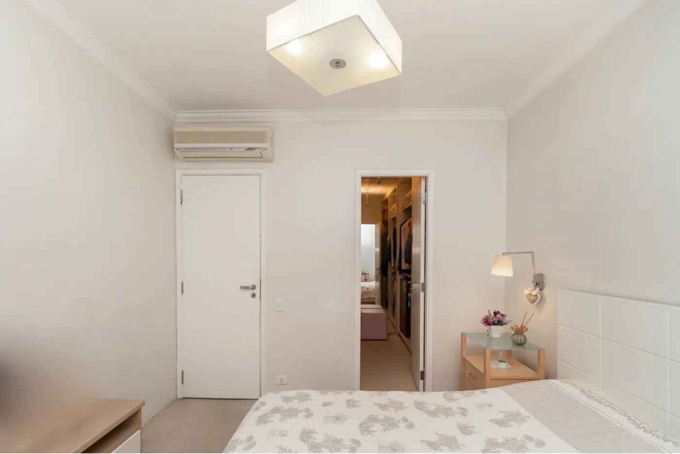 MDJ 410 Apto 602221003-74 - REMAX Galeria Exclusividades