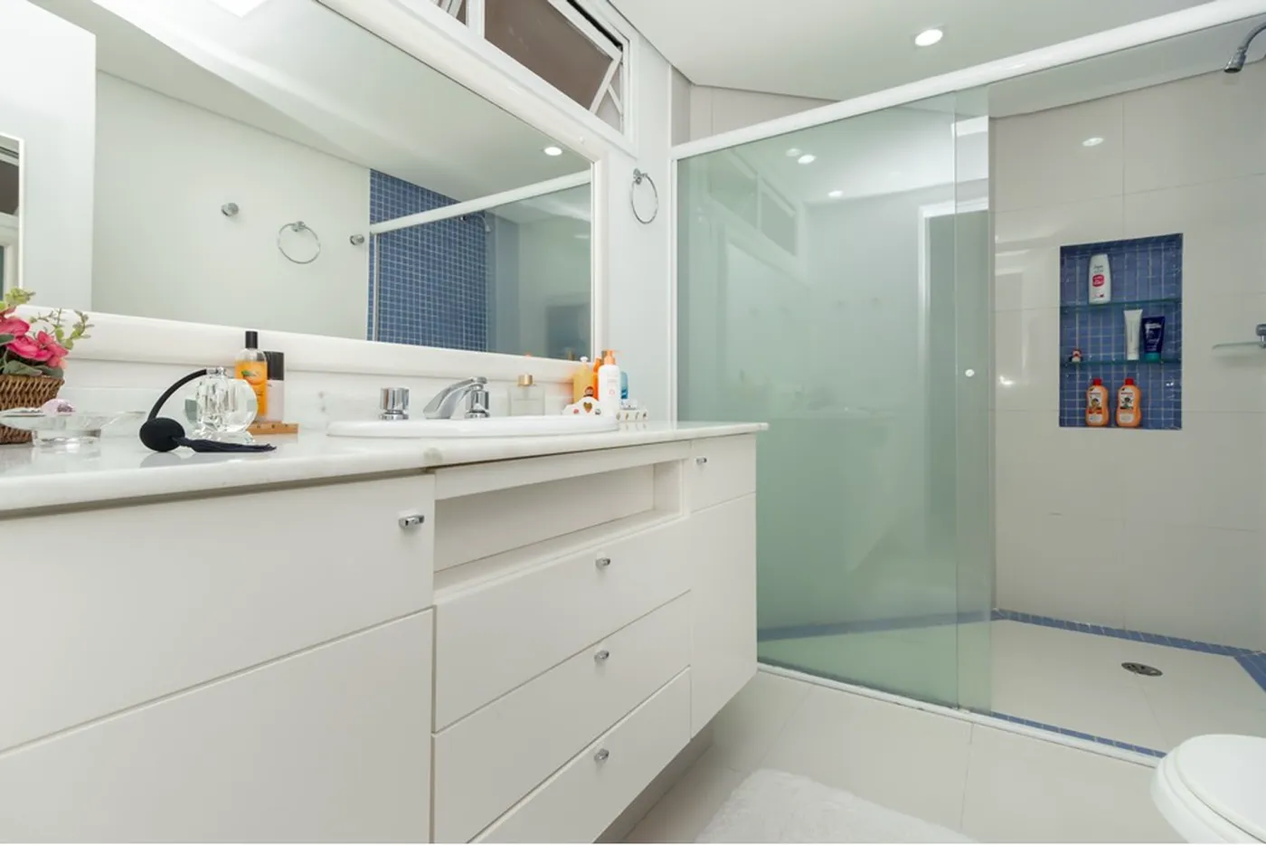MDJ 410 Apto 602221003-74 - REMAX Galeria Exclusividades