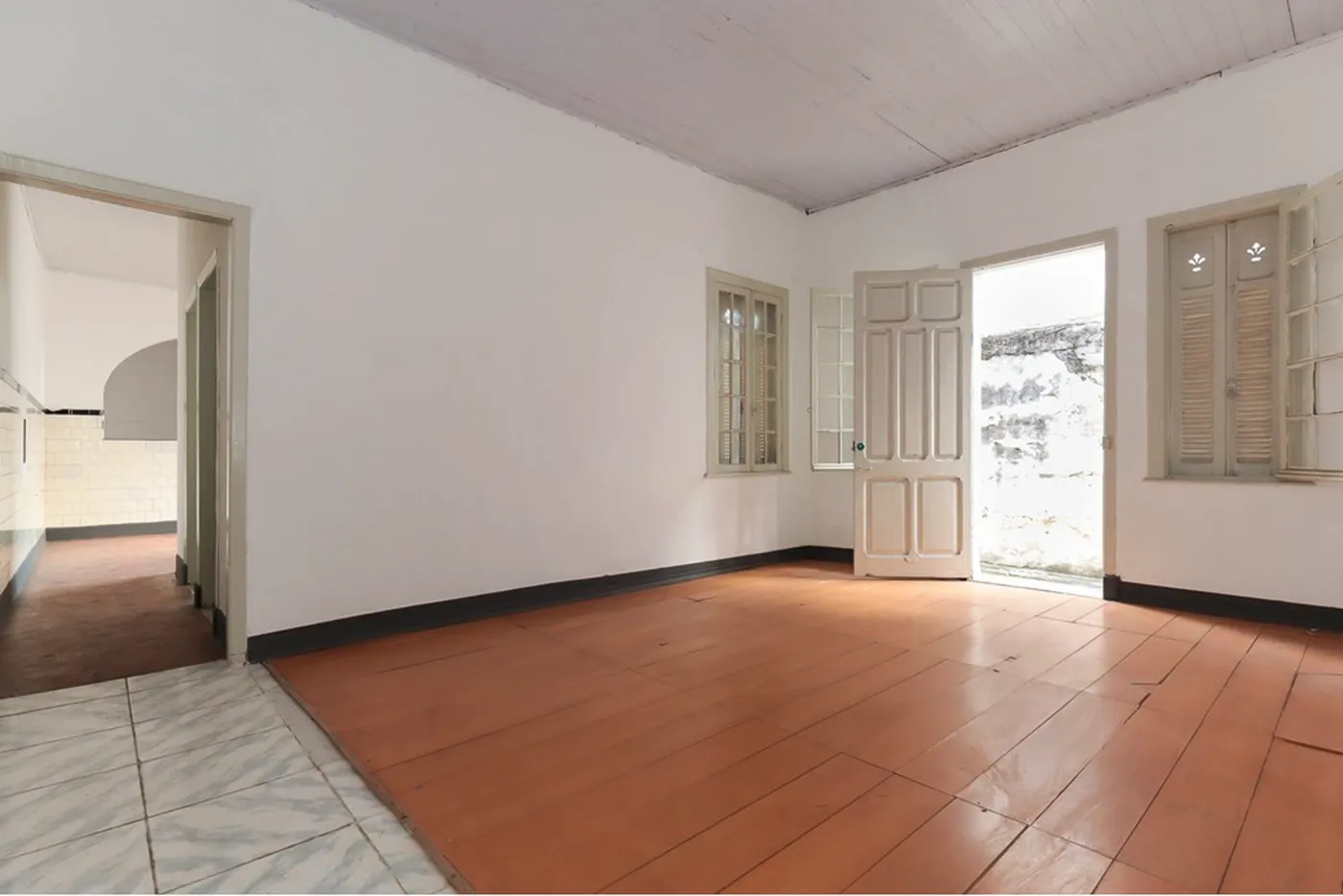CB 236 601401003-57 - REMAX Paradisus Exclusividades