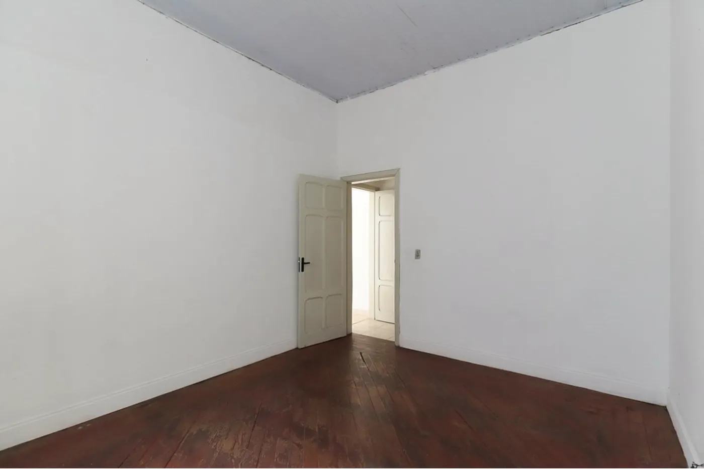 CB 236 601401003-57 - REMAX Paradisus Exclusividades