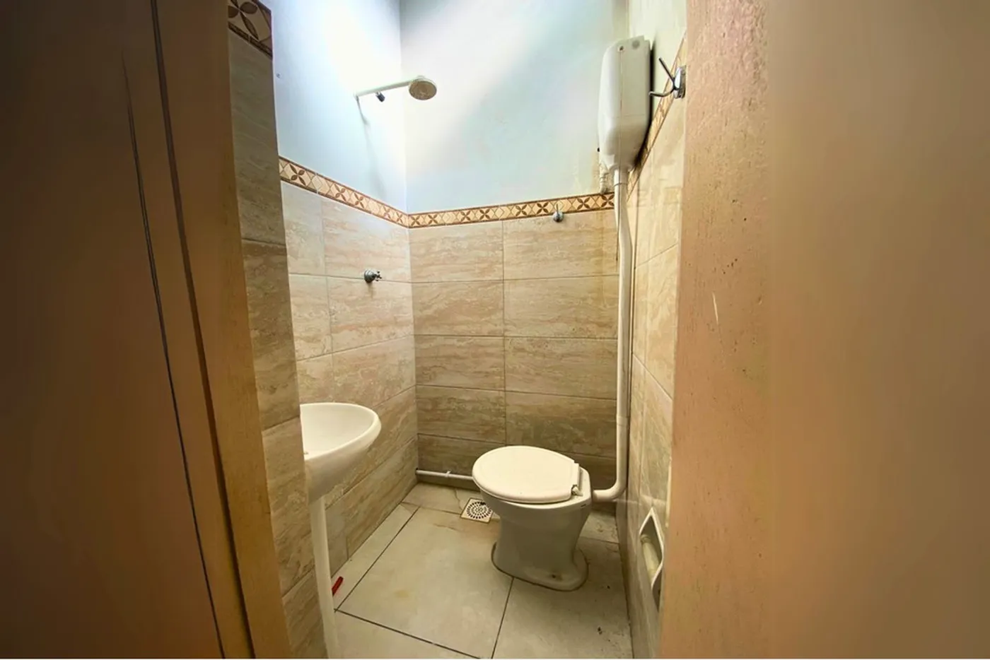 CT 17 Sala 610241038-5 - REMAX 520 Exclusividades